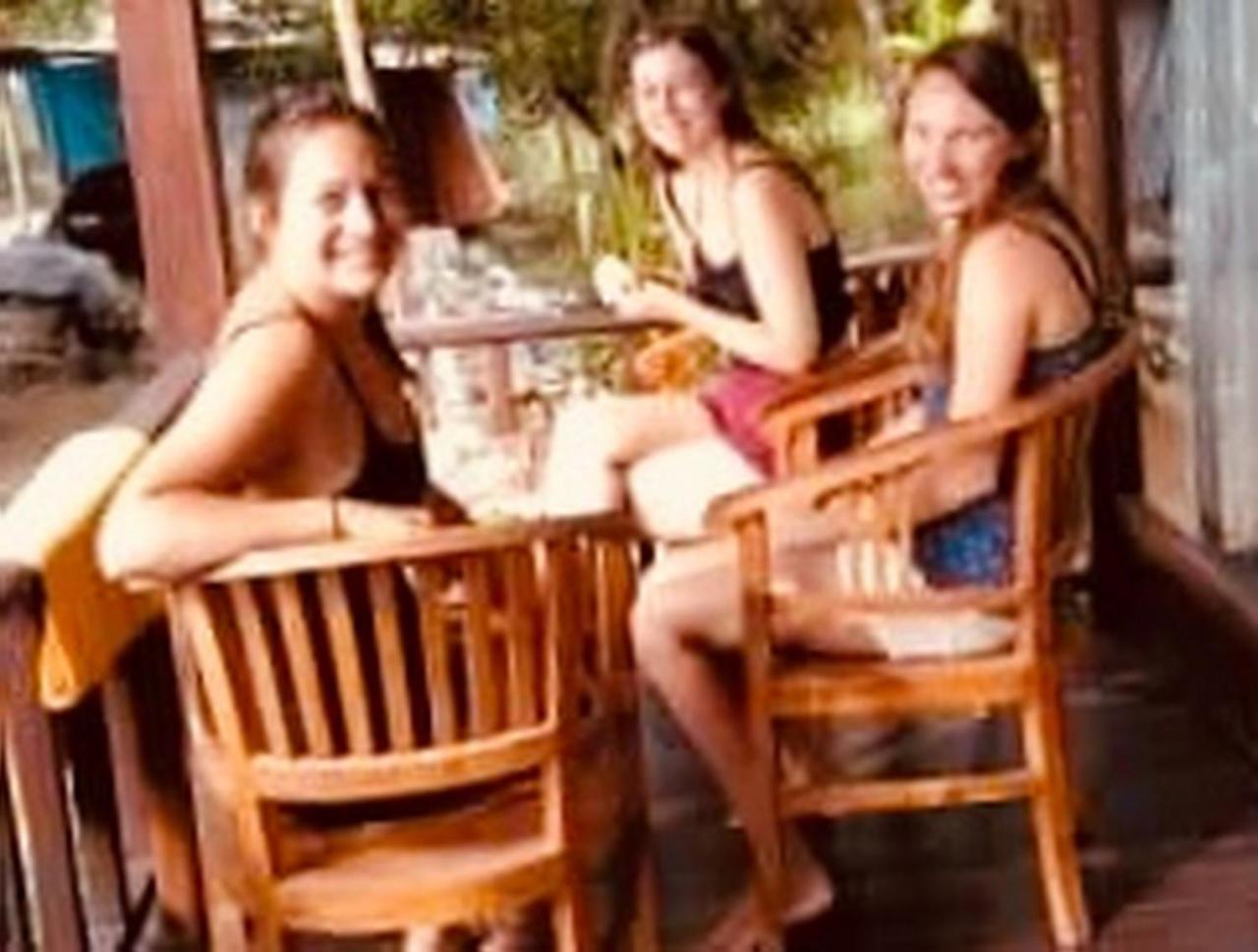 Titi Hostel Nusa Lembongan  Bagian luar foto