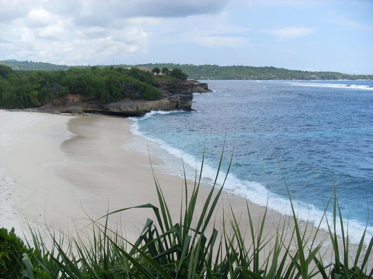 Titi Hostel Nusa Lembongan  Bagian luar foto