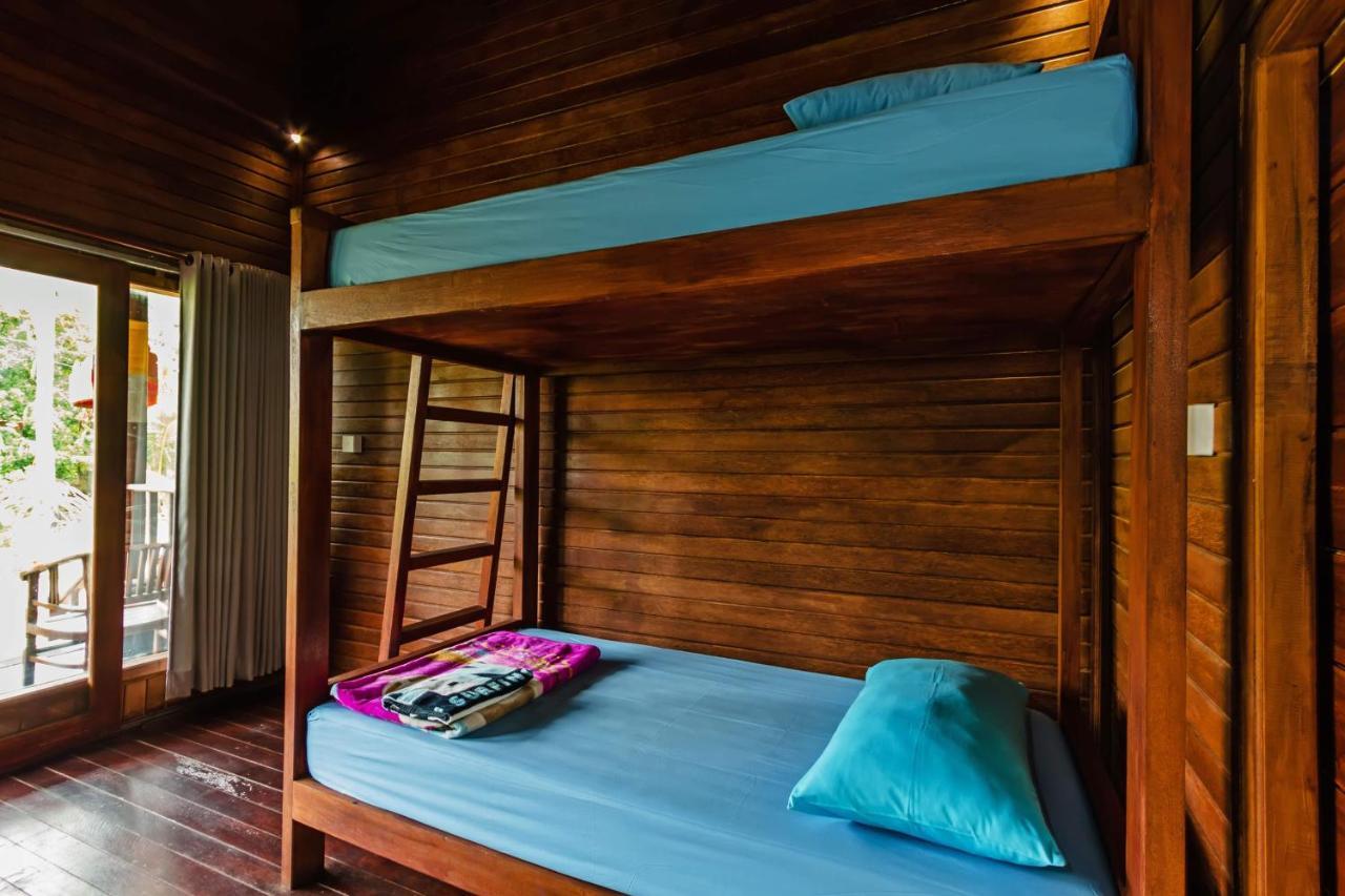 Titi Hostel Nusa Lembongan  Bagian luar foto